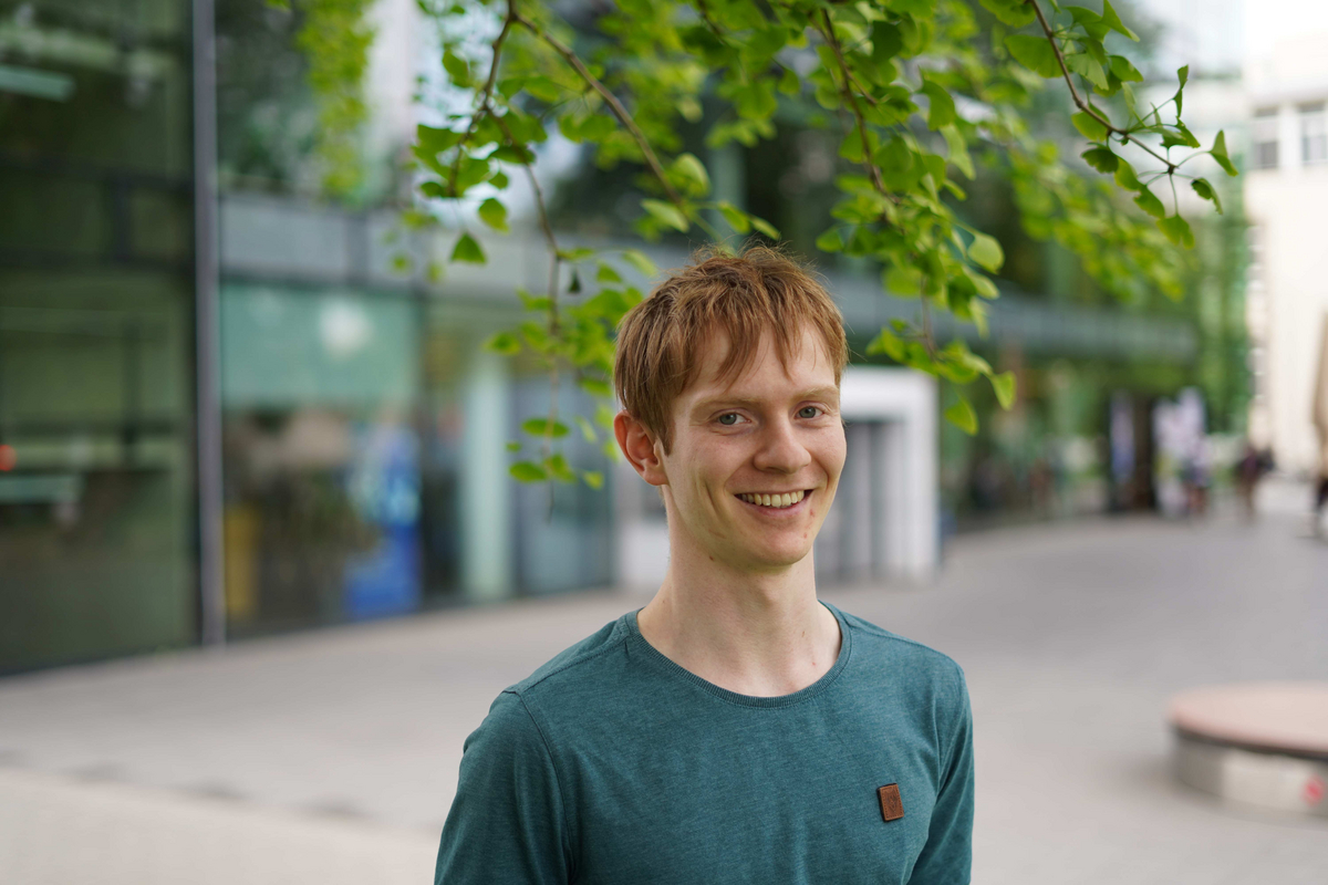 Fynn Rourke Die Grünen - Stadt Aachen: Boule spielen mit Fynn Hangarter